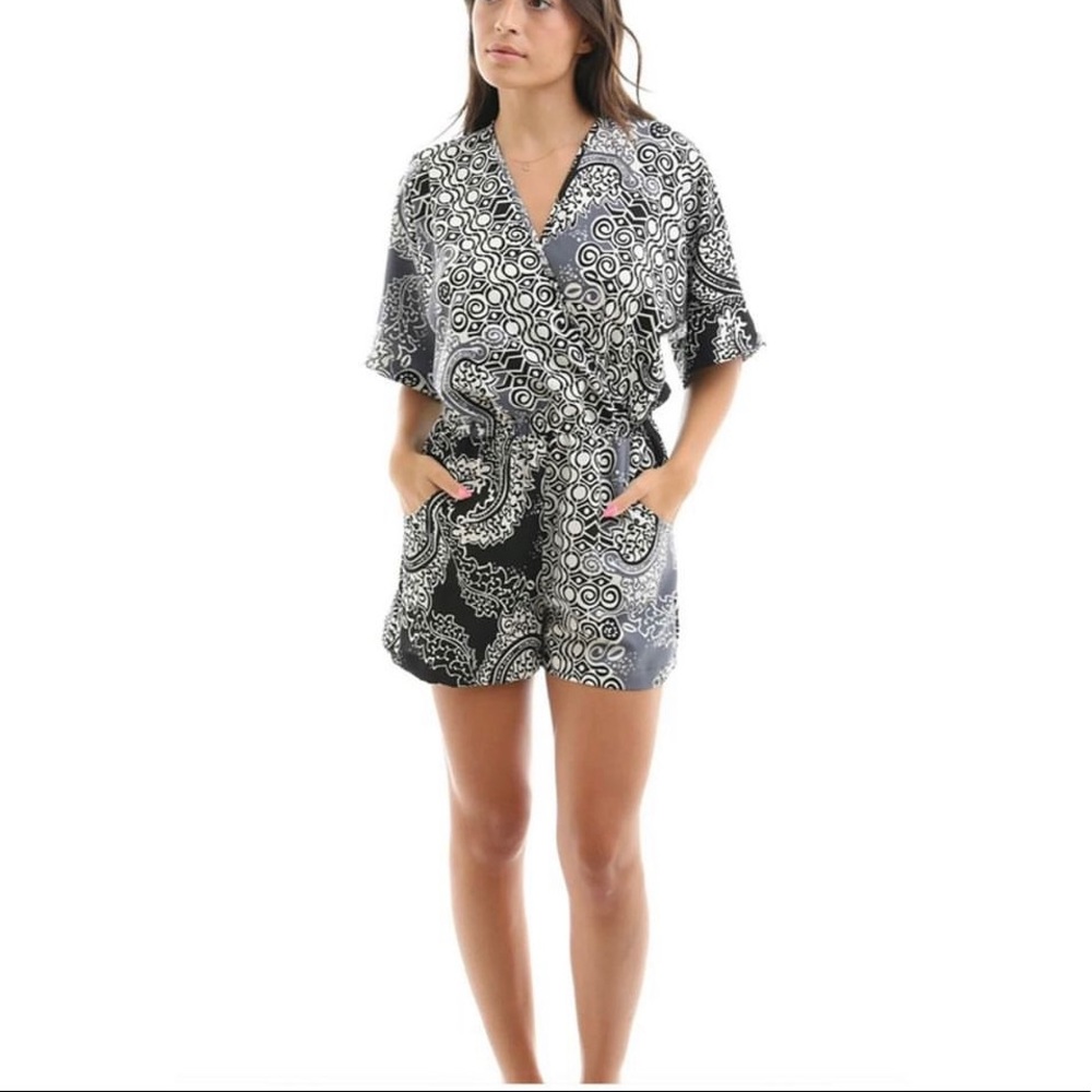 Manuhealii Bailey romper